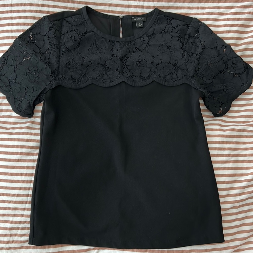Ann Taylor black blouse. Size xs
